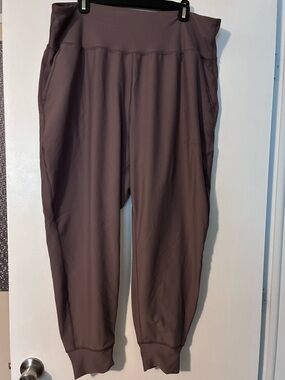 Old Navy 7/8 Mauve Jogger Track Pants